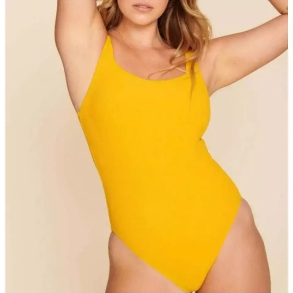 ANDIE SWIM - one piece swim suit - archive byron ribbed - dune/yellow NWT